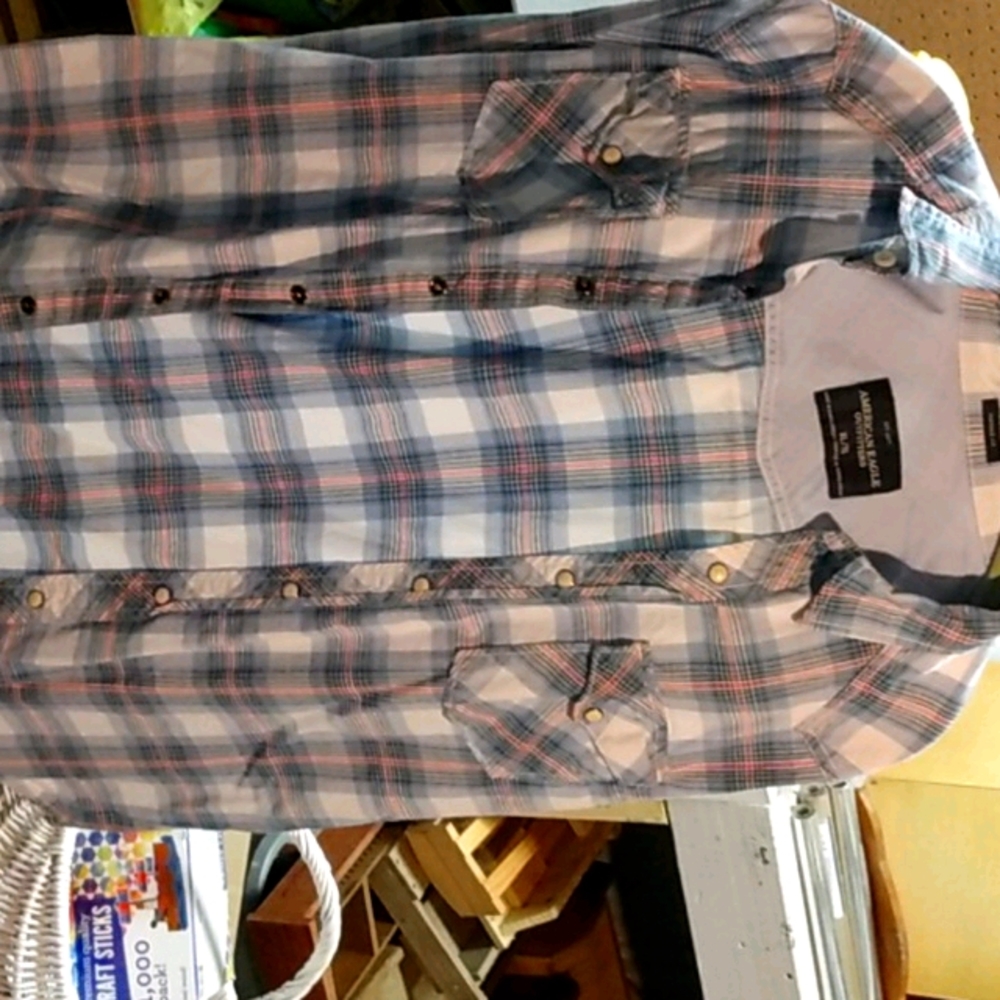 American eagle button up